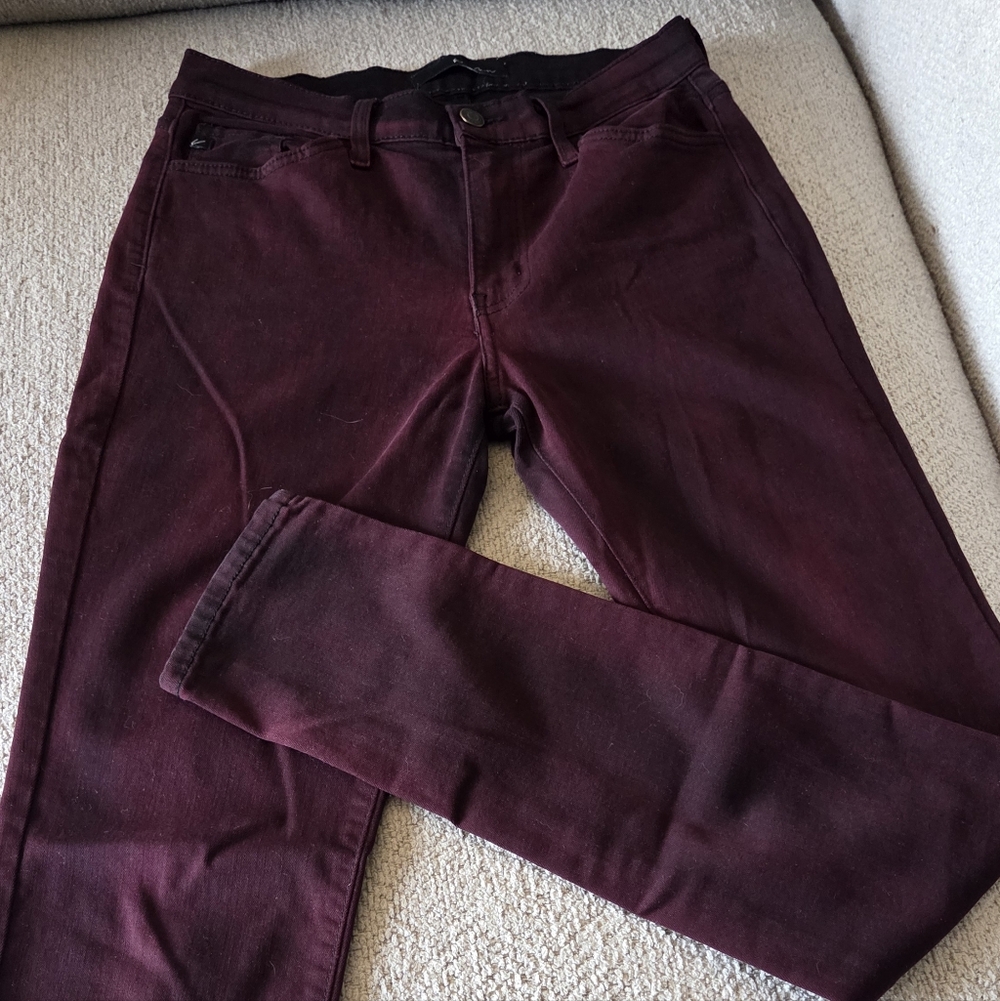 “Wine Not? 🍷 KanCan Burgundy Skinny Jeans Stretch Boutique Denim”